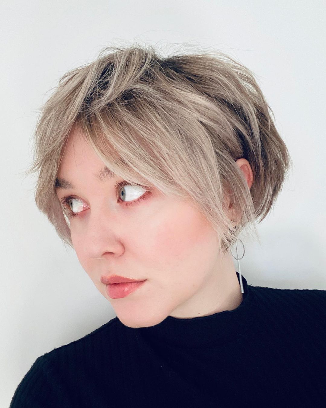 Layered Pixie-Bob with Shadow Roots